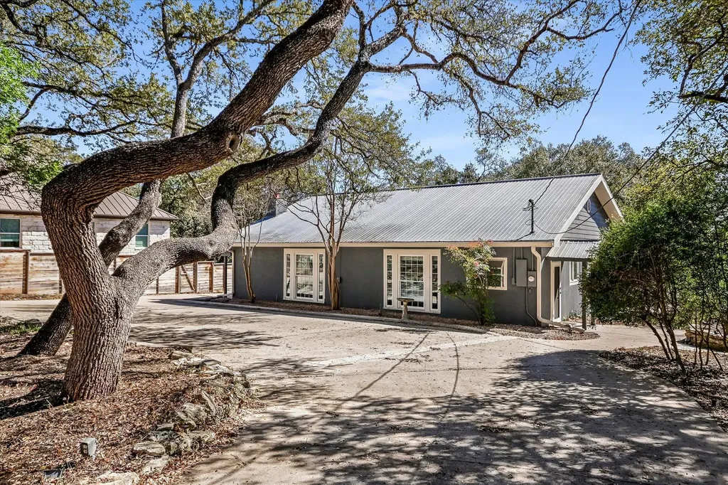 6111 Hudson Bend Road Austin TX 78734