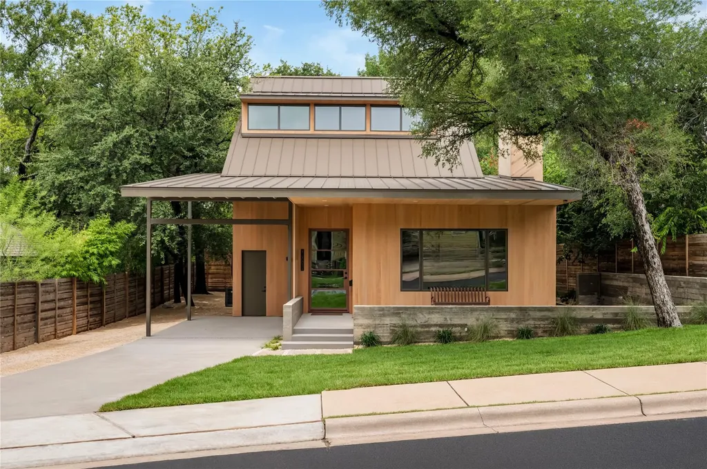 1102 Charlotte Street Austin TX 78703