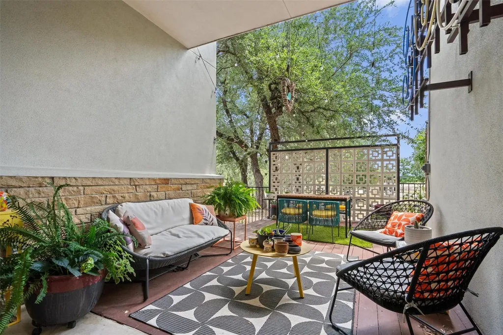 408 Starlight Village Loop Leander TX 78641