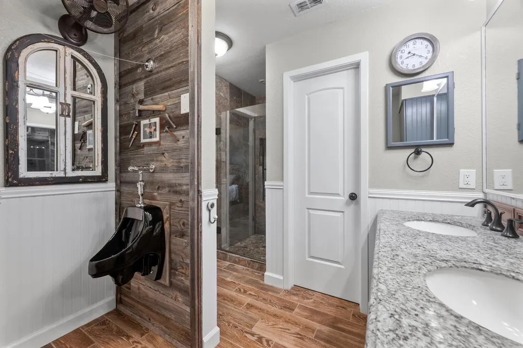 805 Angleton Cove Austin TX 78748