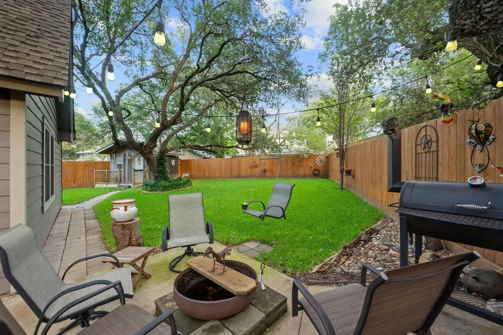805 Angleton Cove Austin TX 78748