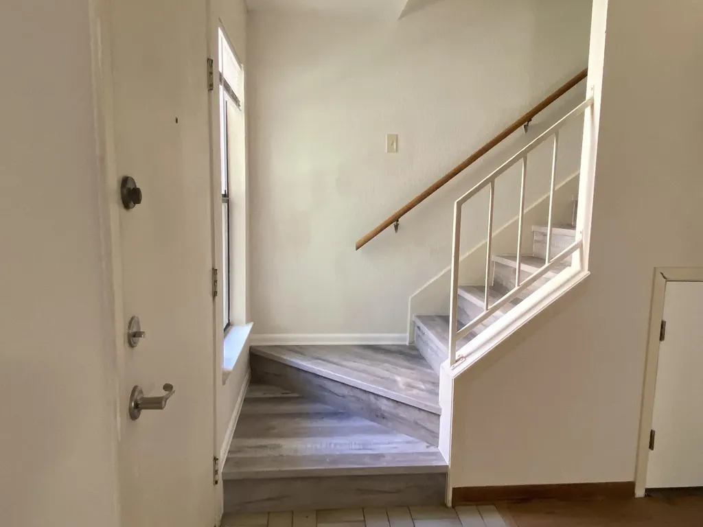 8418 Fathom Circle Austin TX 78750