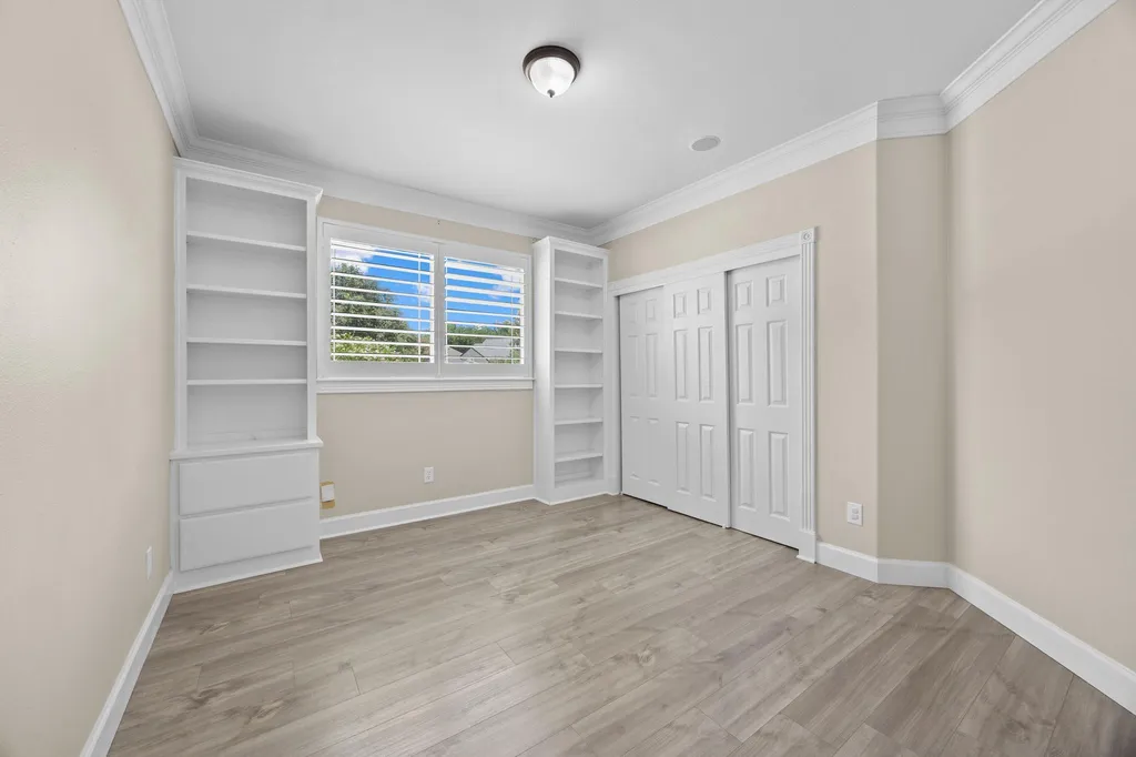 4801 Interlachen Lane Austin TX 78747