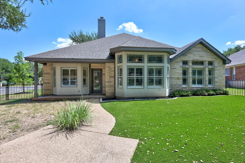 4801 Interlachen Lane Austin TX 78747