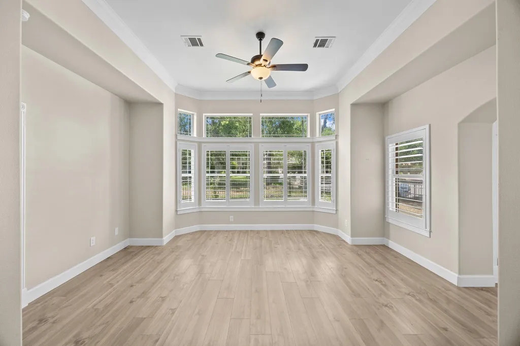 4801 Interlachen Lane Austin TX 78747