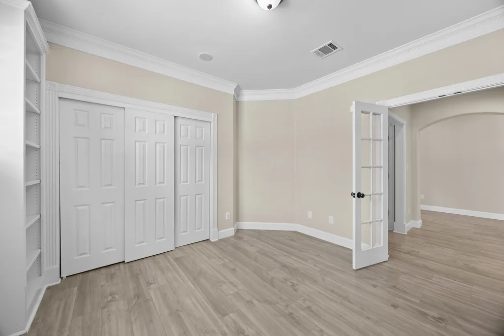 4801 Interlachen Lane Austin TX 78747