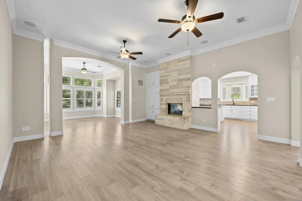 4801 Interlachen Lane Austin TX 78747
