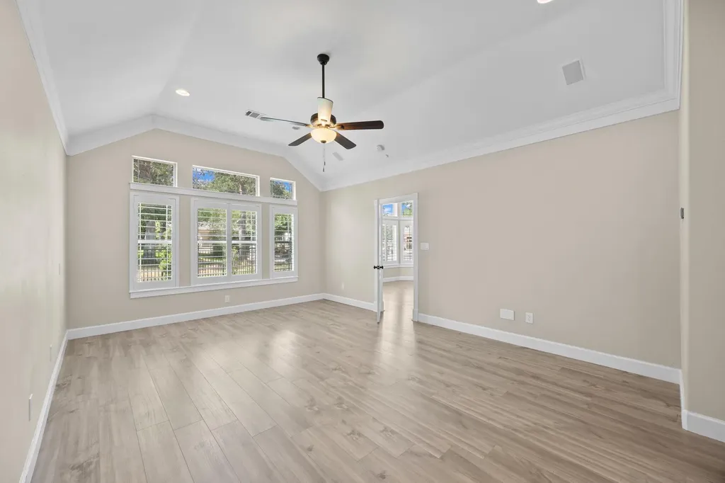 4801 Interlachen Lane Austin TX 78747