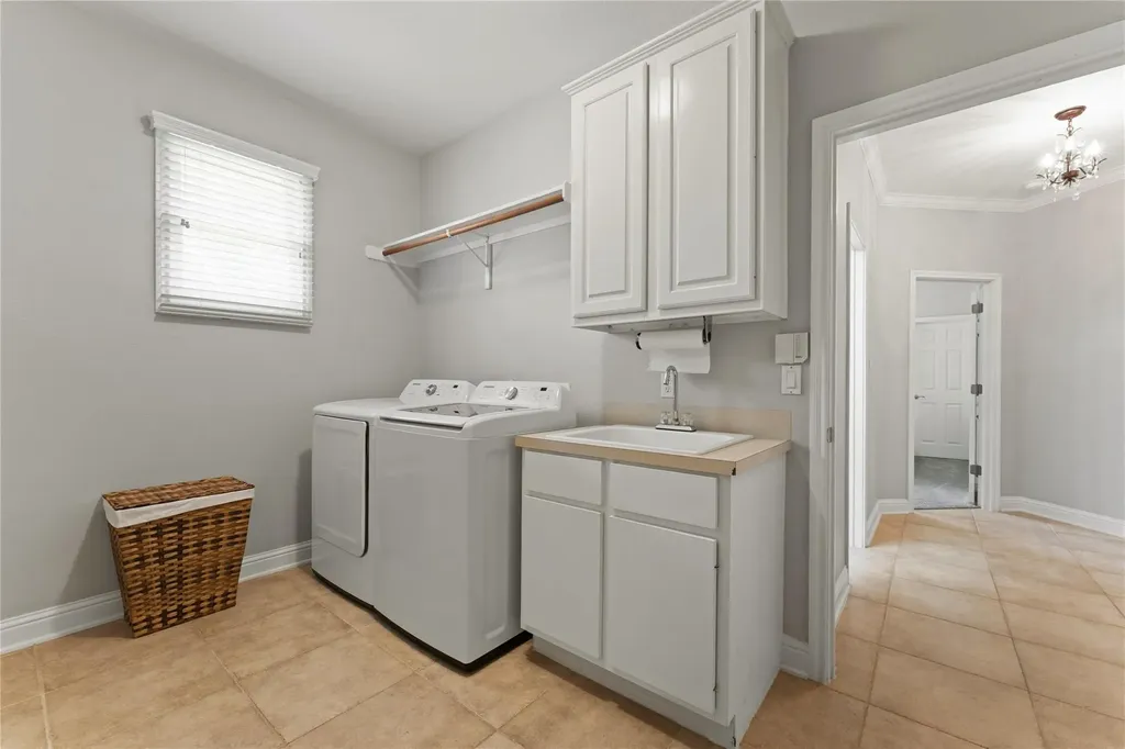 220 Mallet Court Austin TX 78737