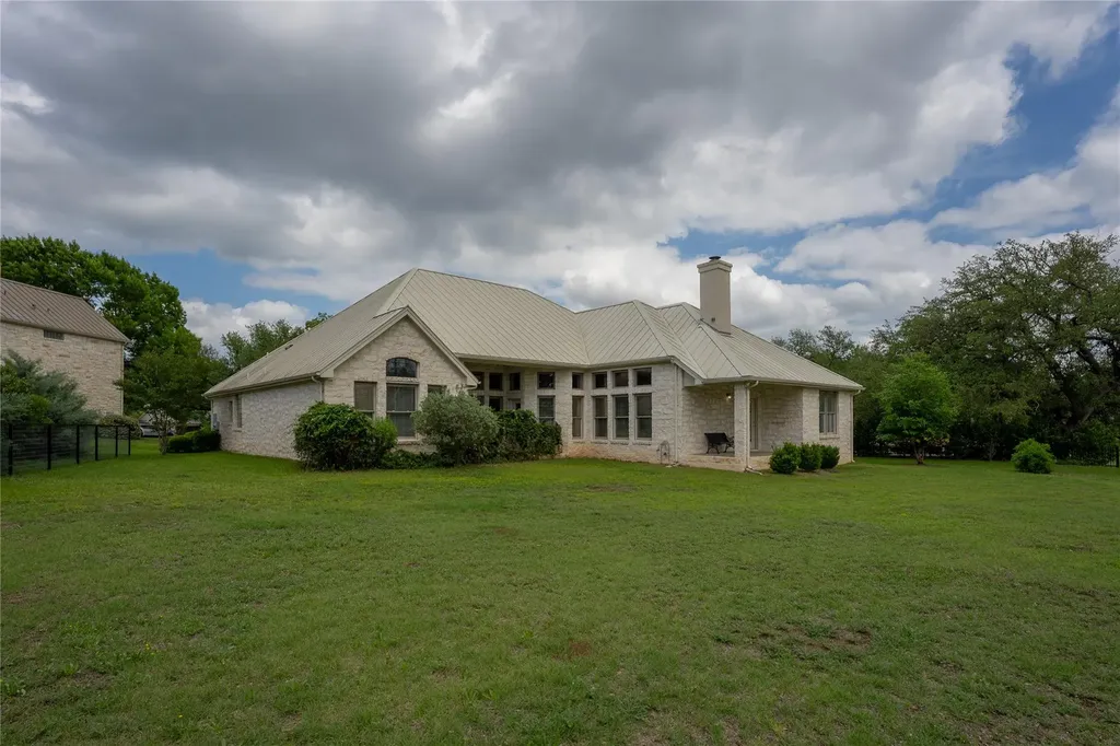 220 Mallet Court Austin TX 78737