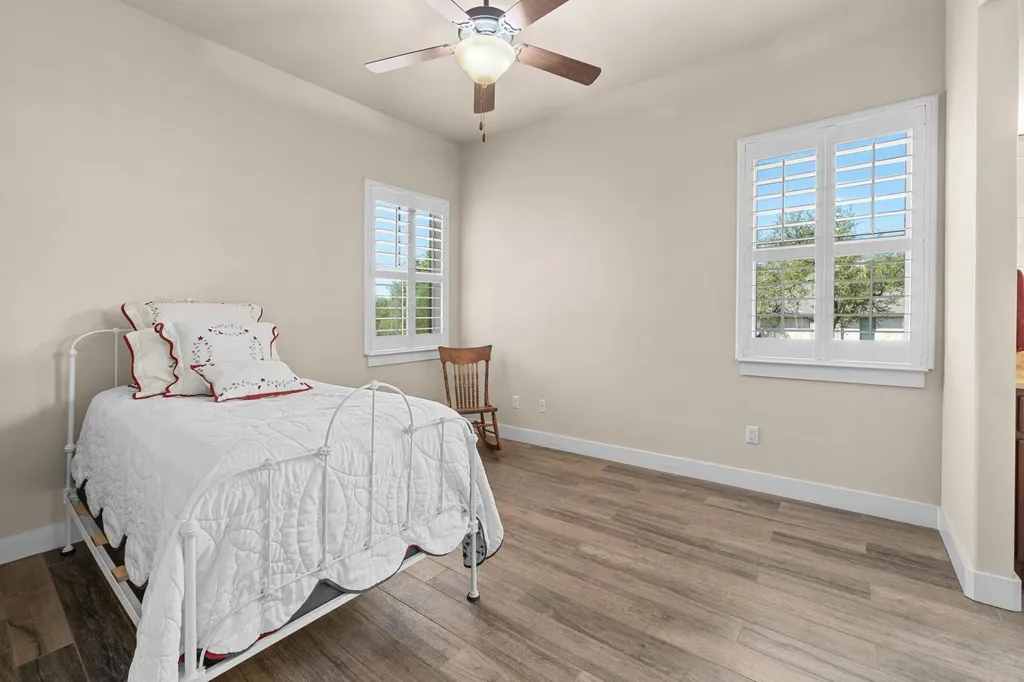 337 Golden Eagle Lane Dripping Springs TX 78620