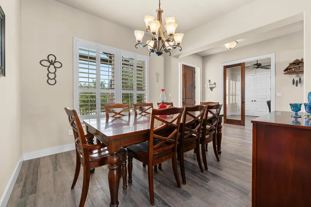 337 Golden Eagle Lane Dripping Springs TX 78620