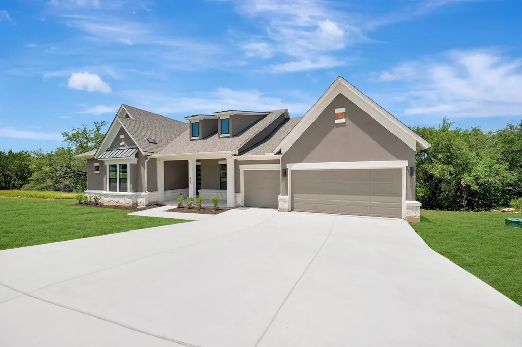 438 Rees Landing Road Spicewood TX 78669