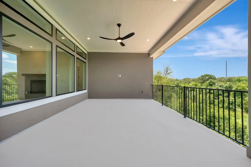 438 Rees Landing Road Spicewood TX 78669