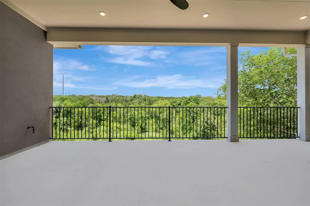 438 Rees Landing Road Spicewood TX 78669