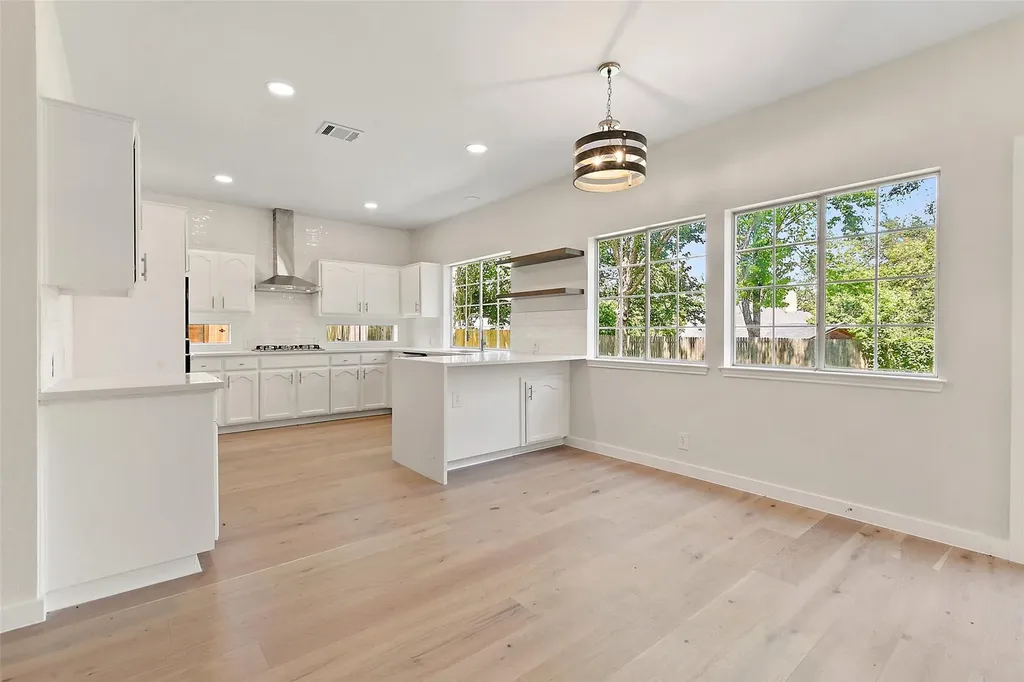 3811 Standfield Court Austin TX 78732