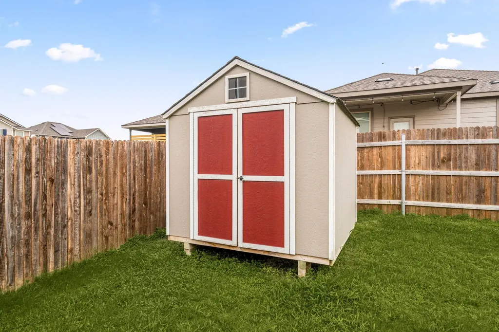 340 Harper Lane Georgetown TX 78626
