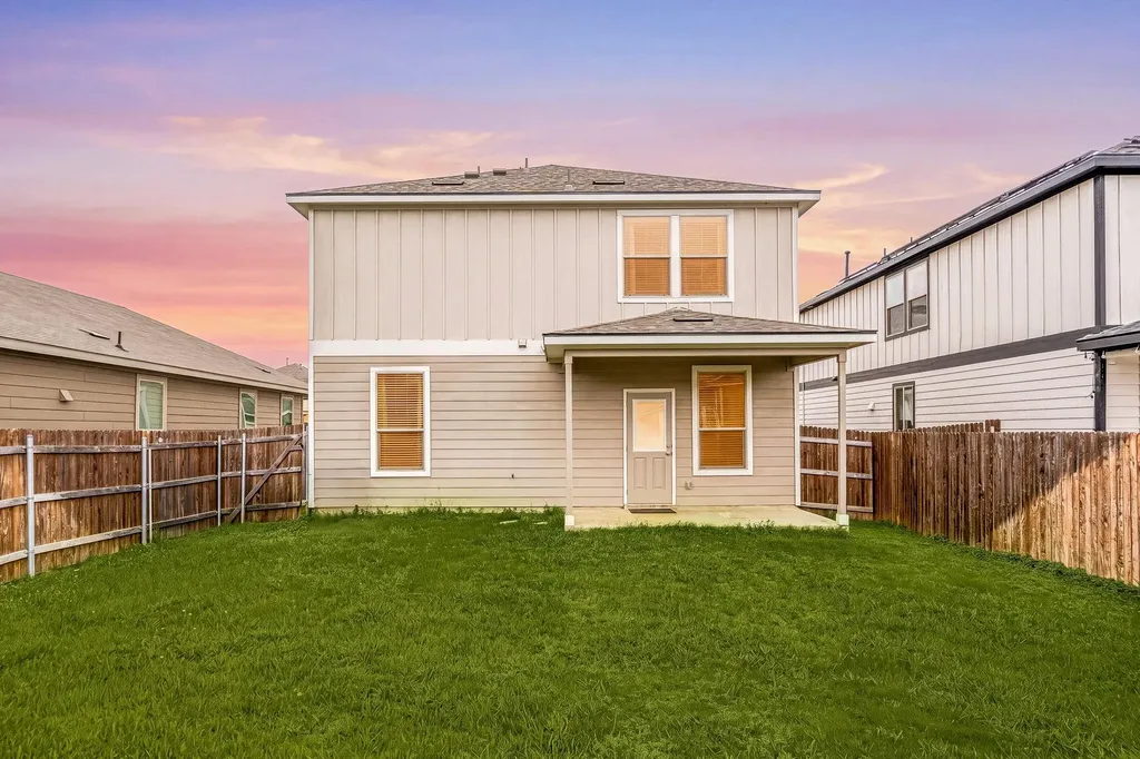 340 Harper Lane Georgetown TX 78626