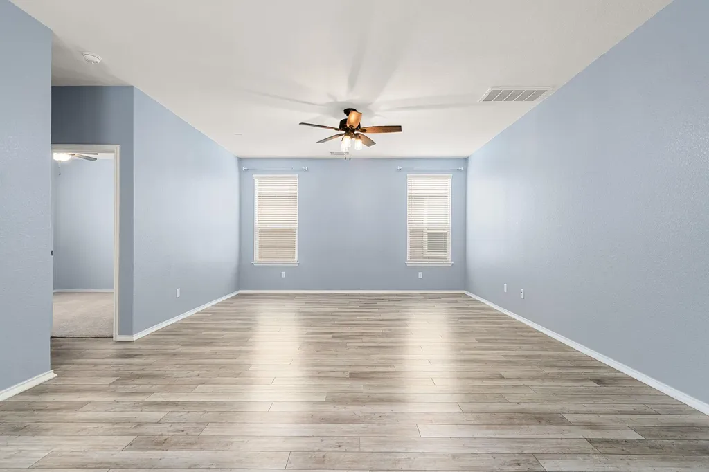 340 Harper Lane Georgetown TX 78626