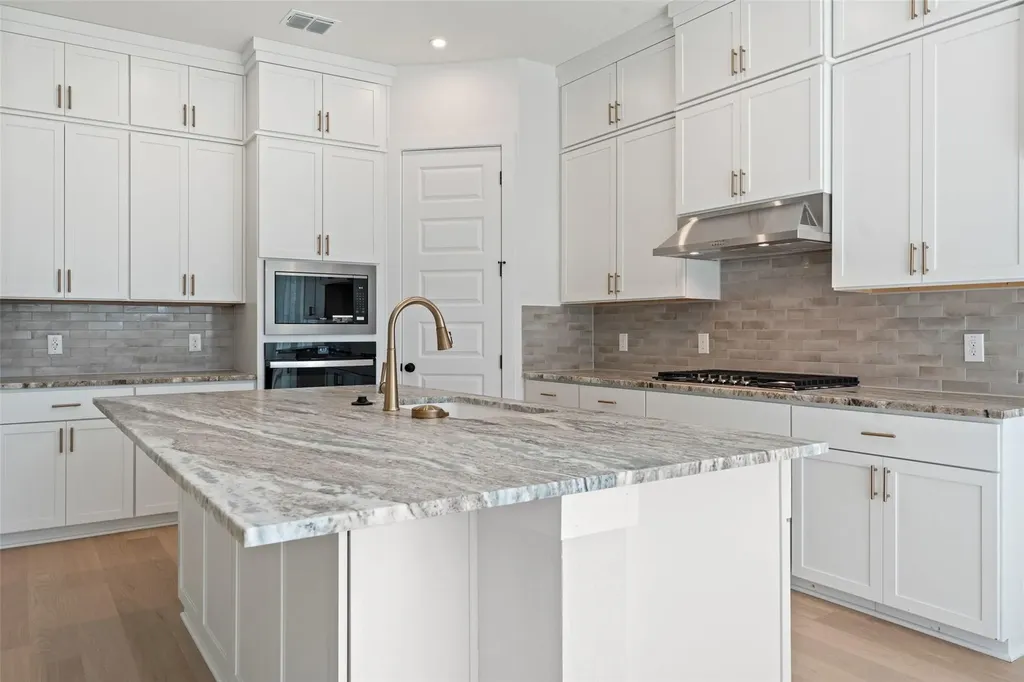 287 San Saba Drive Buda TX 78610
