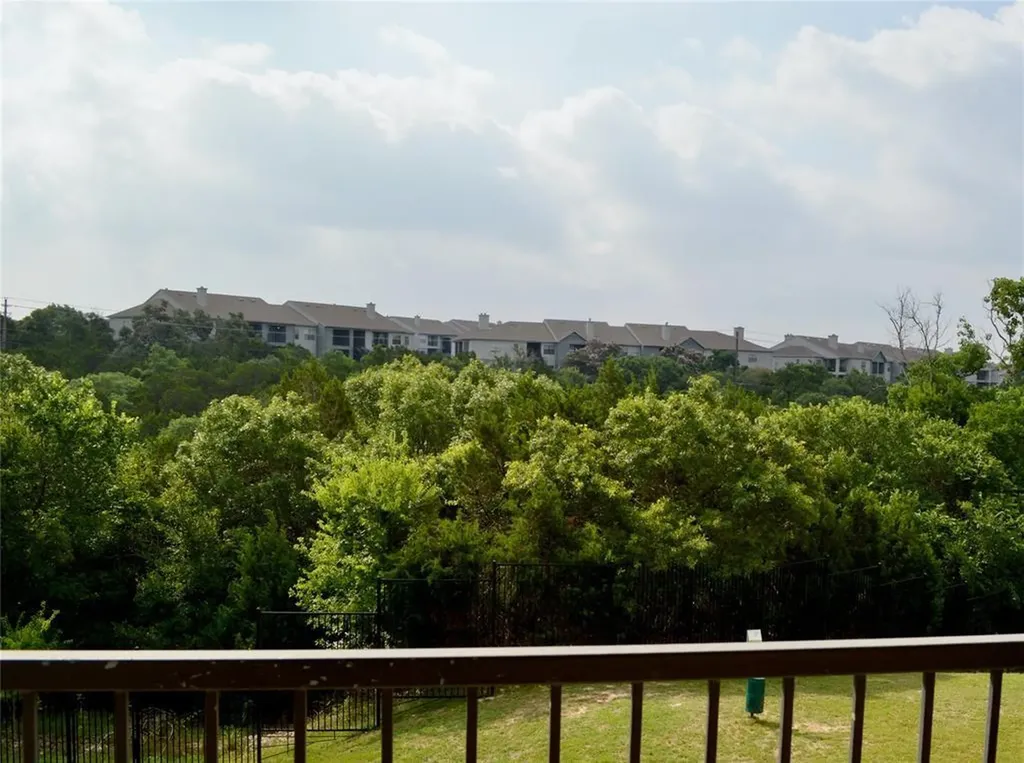 2320 Gracy Farms Lane Austin TX 78758