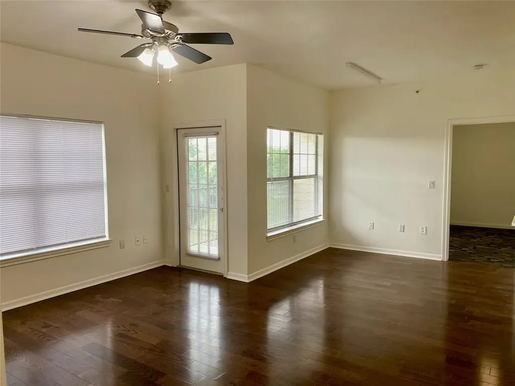 2320 Gracy Farms Lane Austin TX 78758