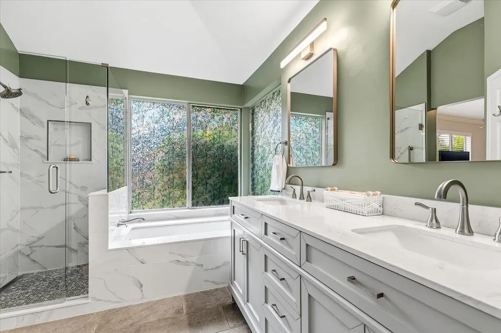 8110 Castle Peak Trail Austin TX 78726