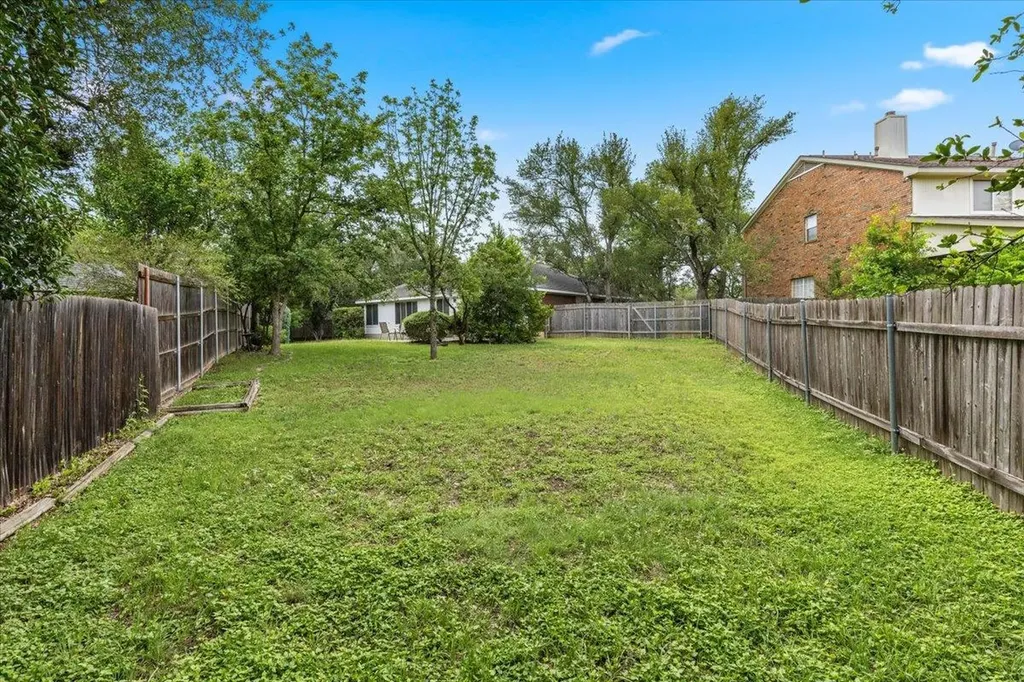 8110 Castle Peak Trail Austin TX 78726