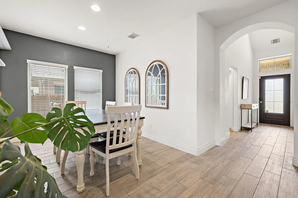 212 Estima Court Liberty Hill TX 78642
