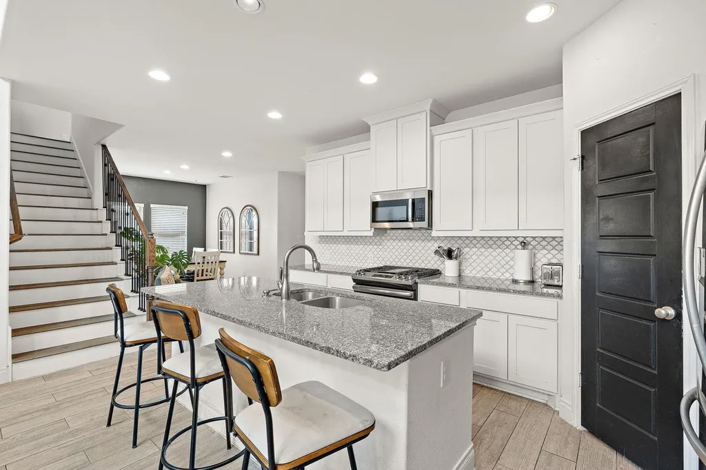 212 Estima Court Liberty Hill TX 78642