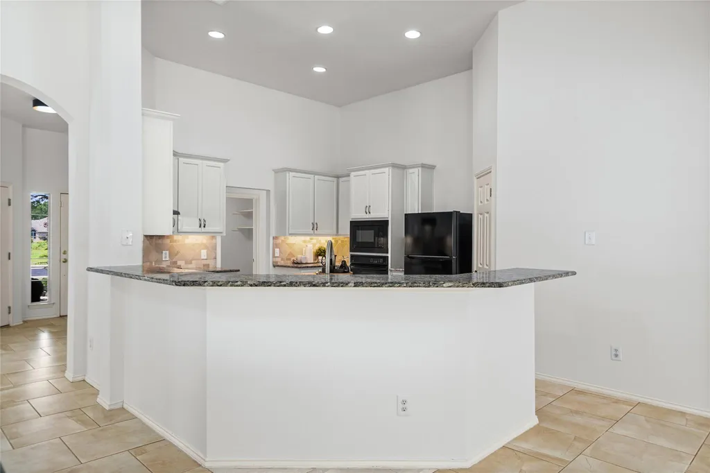 2920 Warwick Way Austin TX 78748