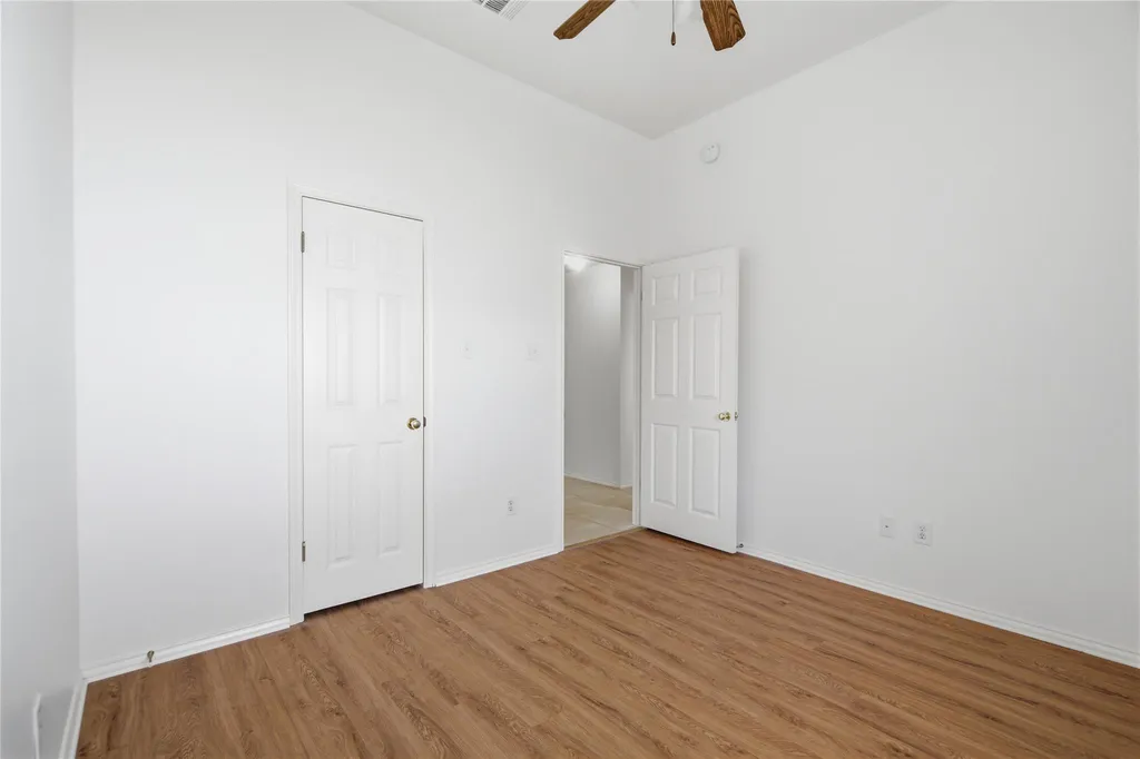 2920 Warwick Way Austin TX 78748