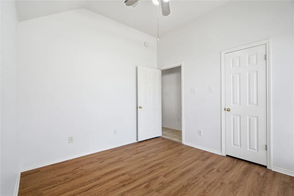 2920 Warwick Way Austin TX 78748