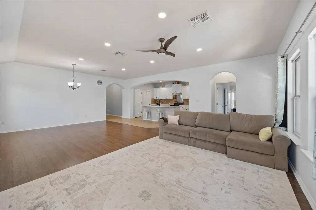 18717 Leigh Lane Pflugerville TX 78660