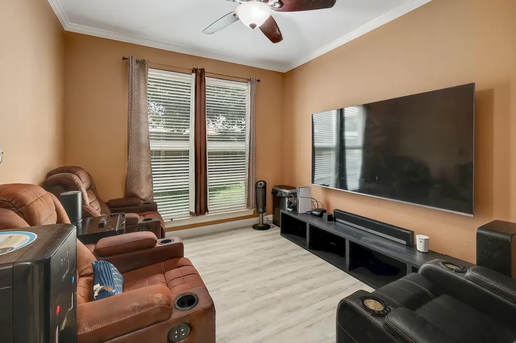 2129 Clear Lake Place Round Rock TX 78665
