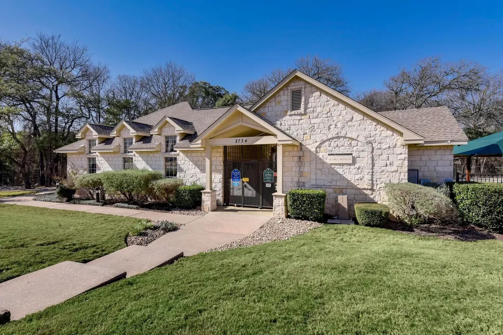 2129 Clear Lake Place Round Rock TX 78665