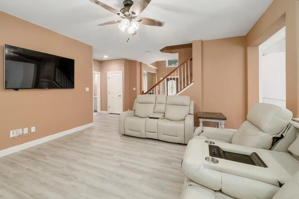 2129 Clear Lake Place Round Rock TX 78665