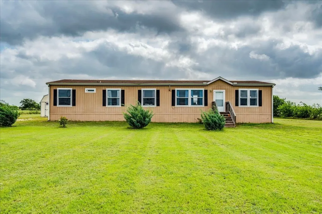 125 Sun View Road Bertram TX 78605