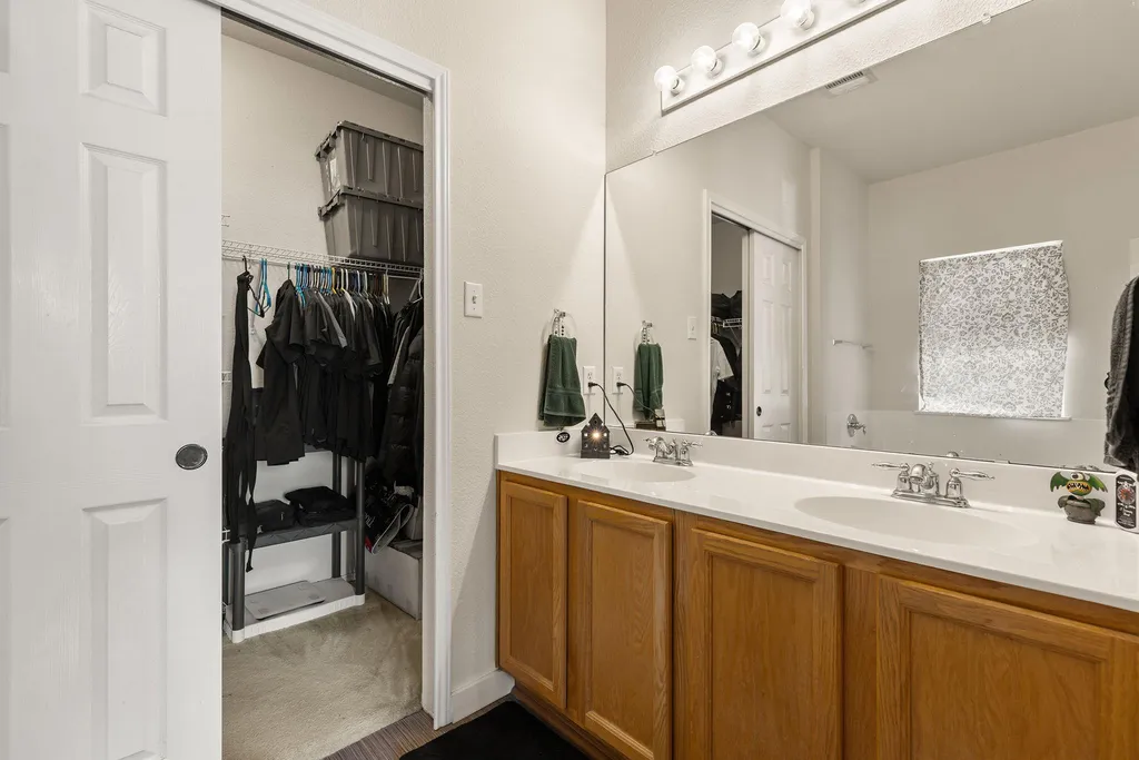 1012 Monadale Trail Round Rock TX 78664