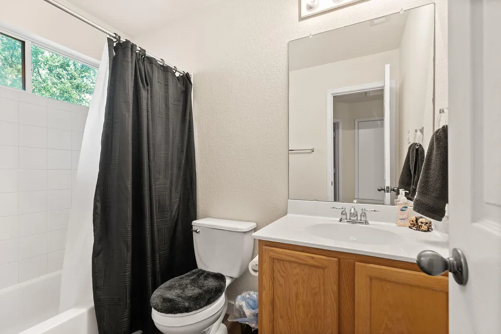1012 Monadale Trail Round Rock TX 78664