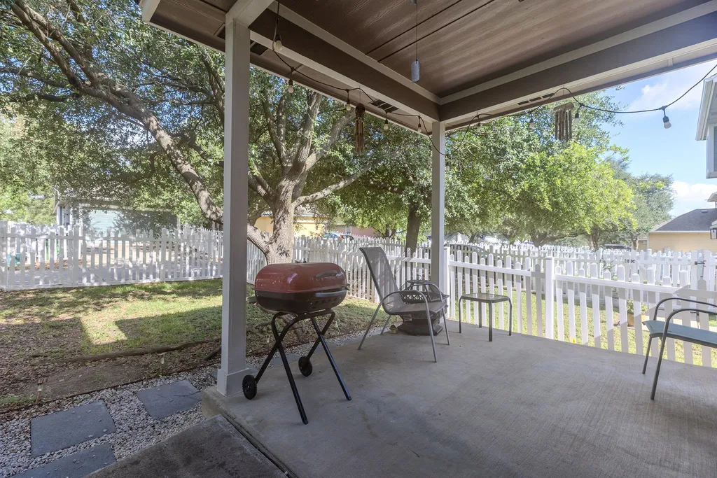 1012 Monadale Trail Round Rock TX 78664