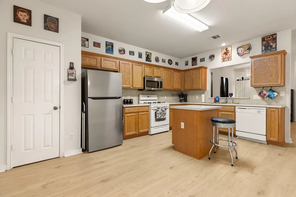 1012 Monadale Trail Round Rock TX 78664