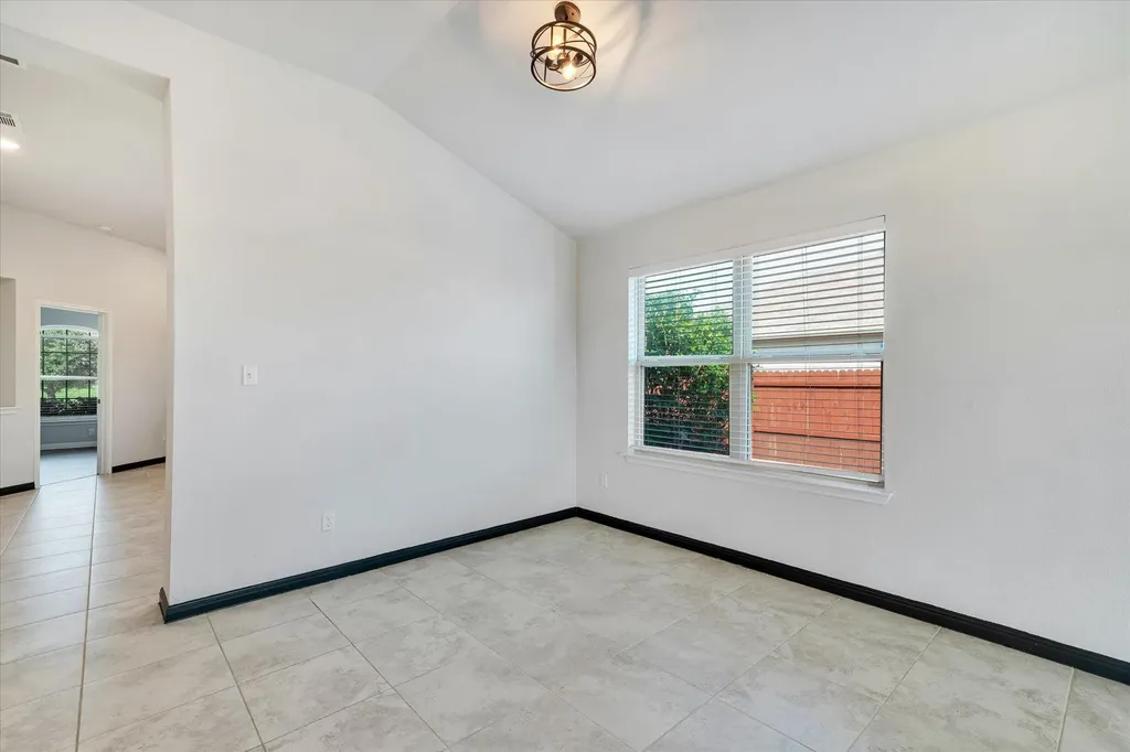 160 Sun Ray Drive Kyle TX 78640