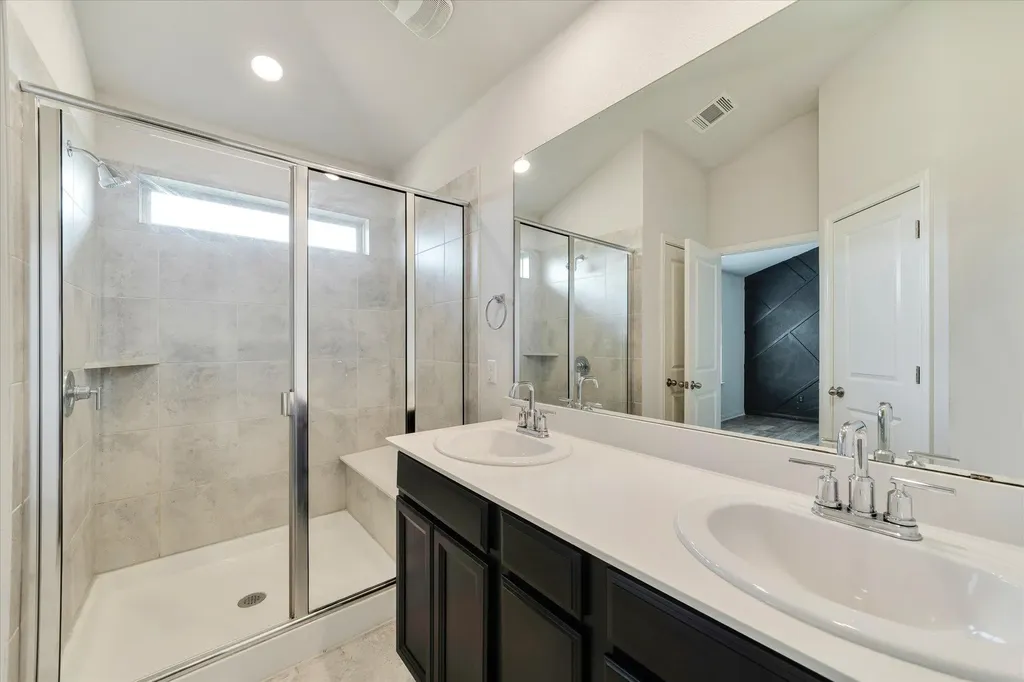 160 Sun Ray Drive Kyle TX 78640