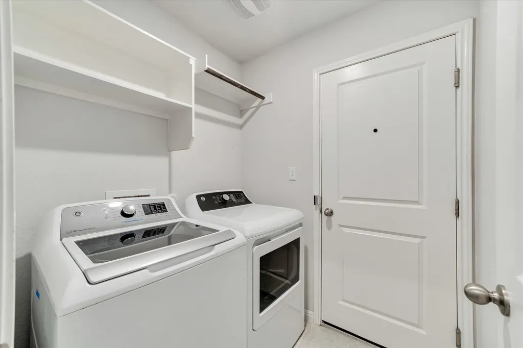 160 Sun Ray Drive Kyle TX 78640