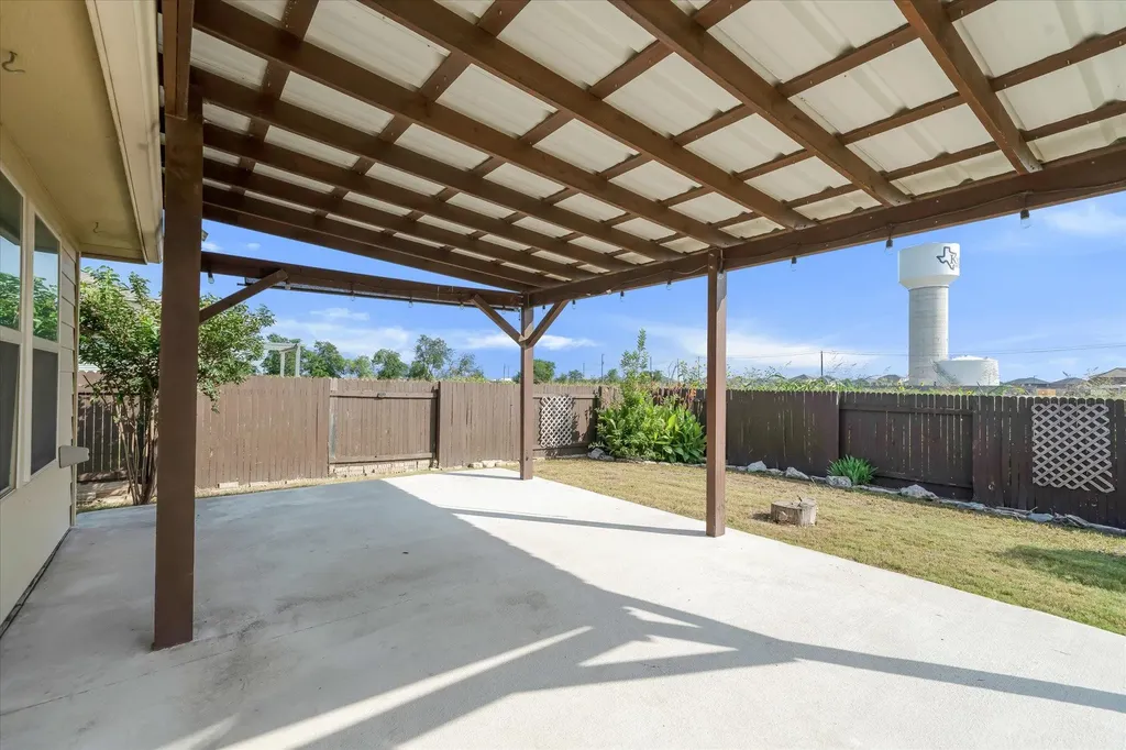 160 Sun Ray Drive Kyle TX 78640