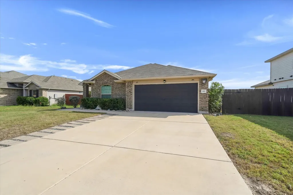 160 Sun Ray Drive Kyle TX 78640