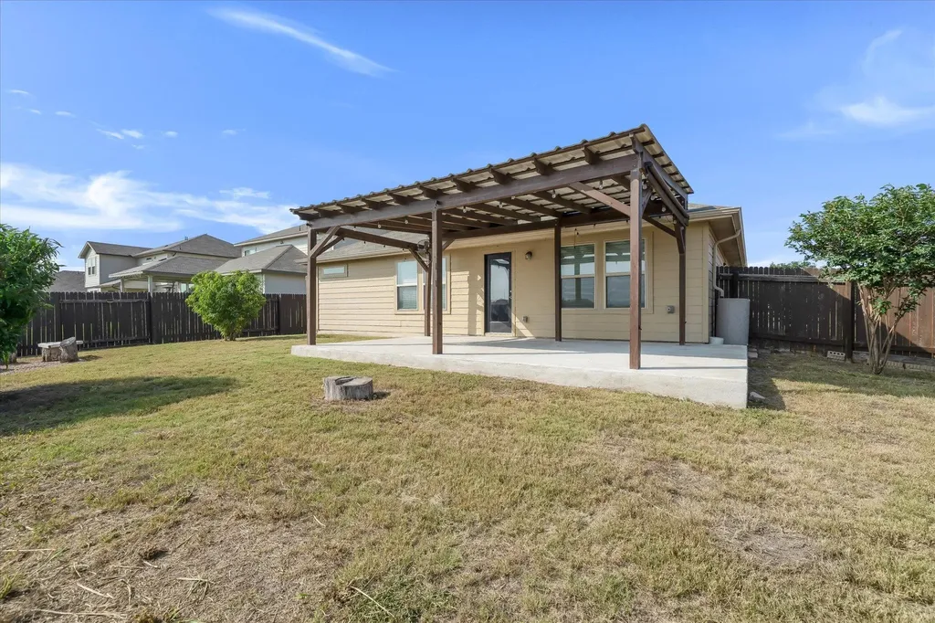 160 Sun Ray Drive Kyle TX 78640