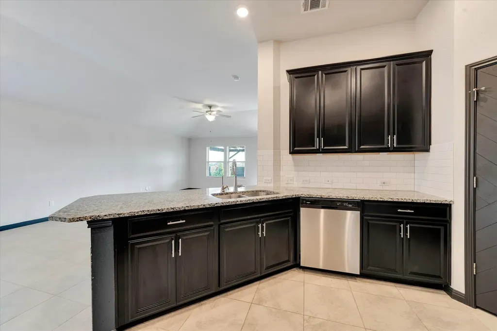 160 Sun Ray Drive Kyle TX 78640