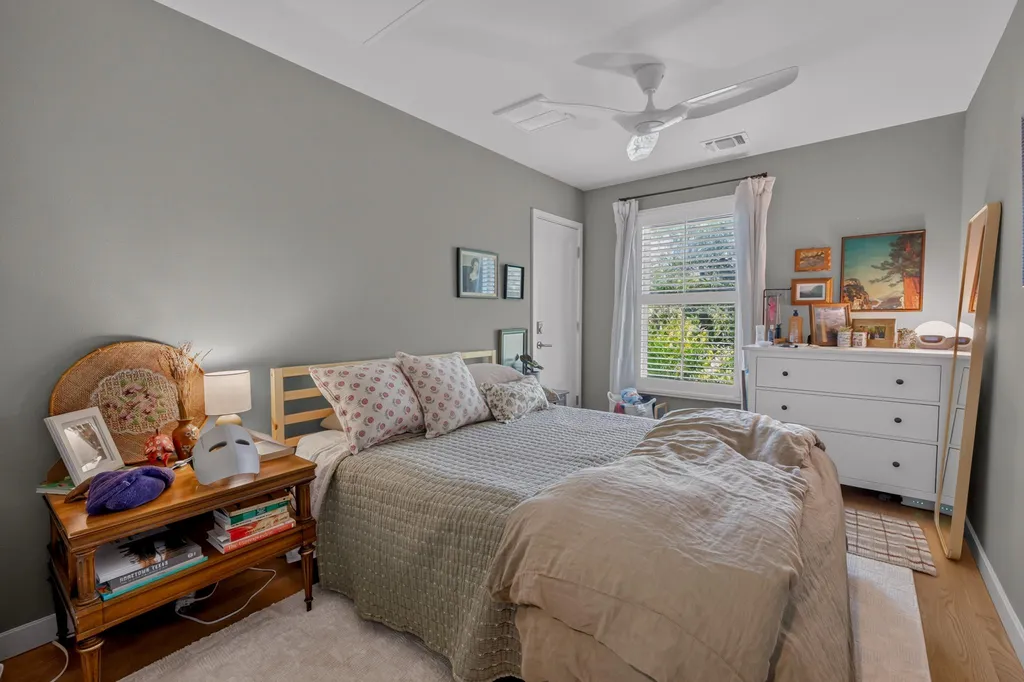 4214 Sinclair Avenue Austin TX 78756